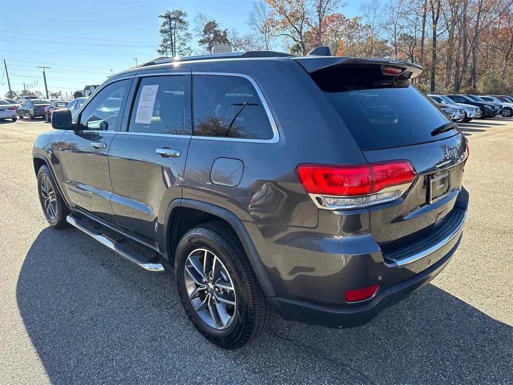 used 2017 Jeep Grand Cherokee car, priced at $17,700