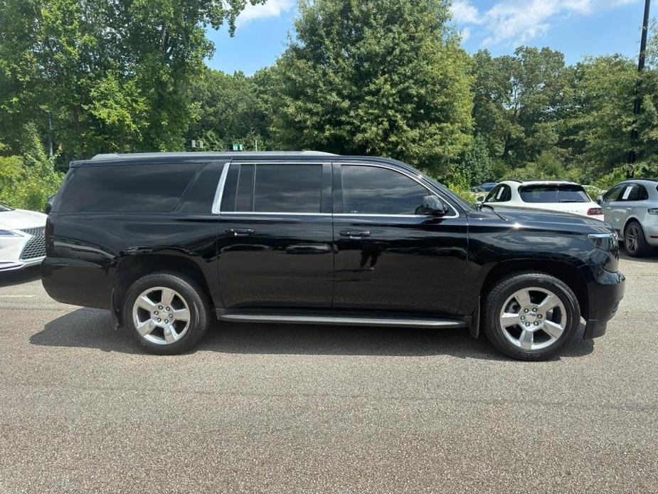 used 2017 Chevrolet Suburban car, priced at $25,990