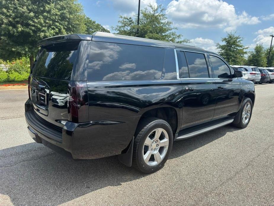 used 2017 Chevrolet Suburban car, priced at $25,990