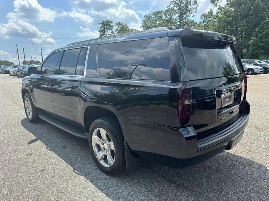 used 2017 Chevrolet Suburban car, priced at $25,990