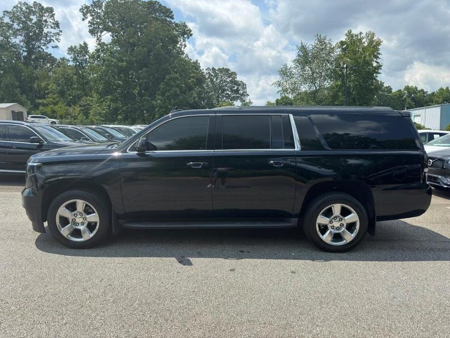 used 2017 Chevrolet Suburban car, priced at $25,990