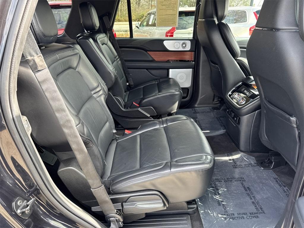 used 2019 Lincoln Navigator car, priced at $36,590