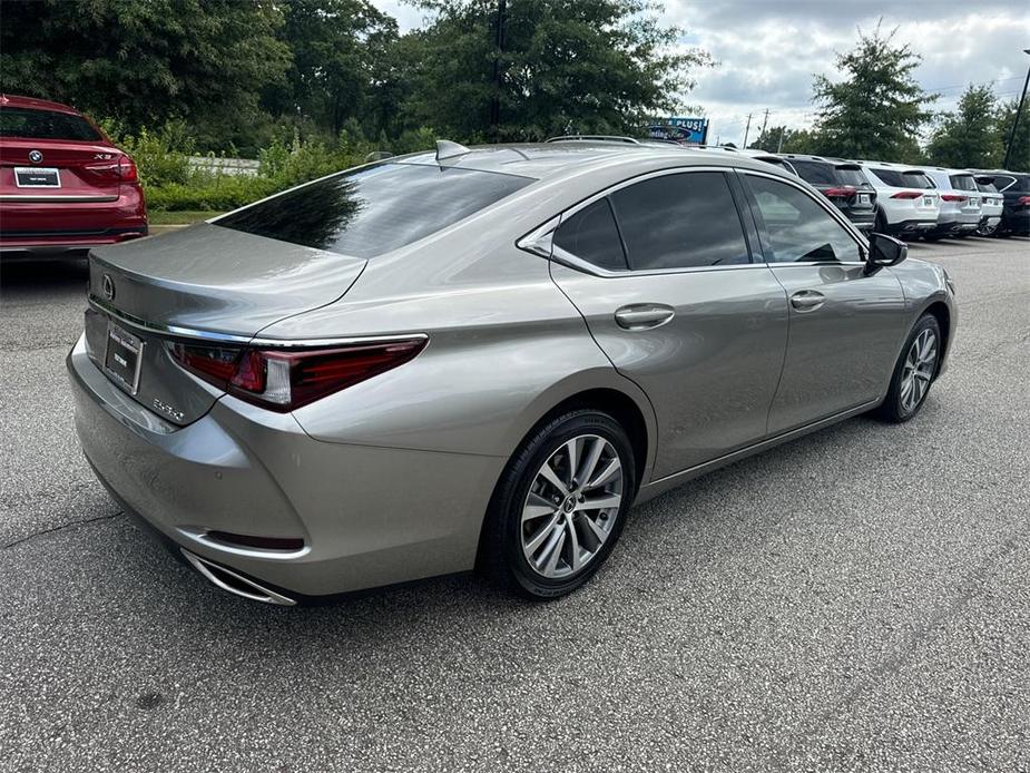 used 2019 Lexus ES 350 car, priced at $25,400