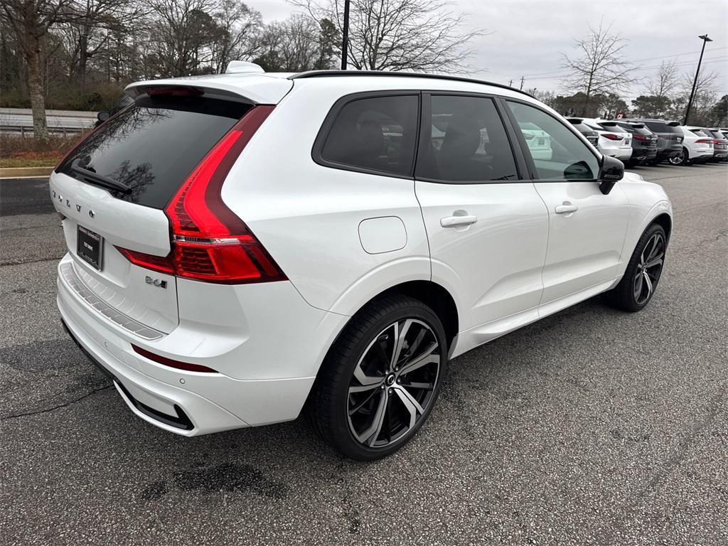 used 2022 Volvo XC60 car, priced at $38,590