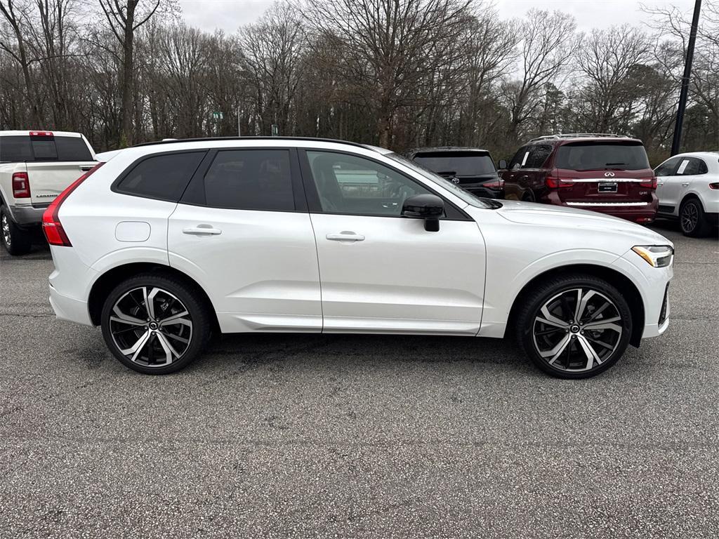 used 2022 Volvo XC60 car, priced at $38,590