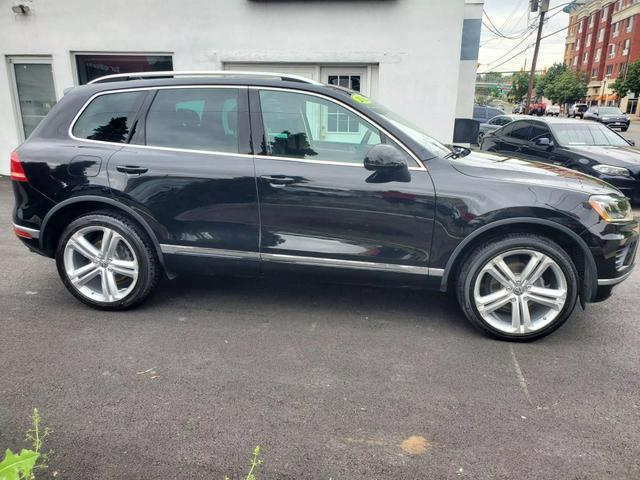 used 2016 Volkswagen Touareg car, priced at $17,000