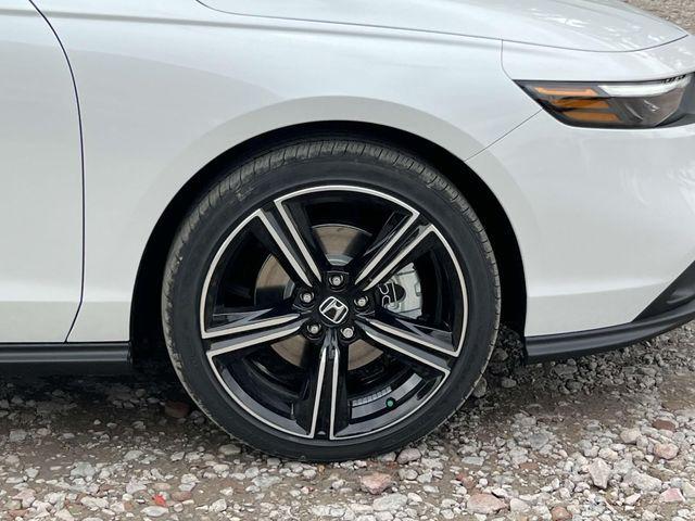 new 2025 Honda Accord Hybrid car, priced at $35,260