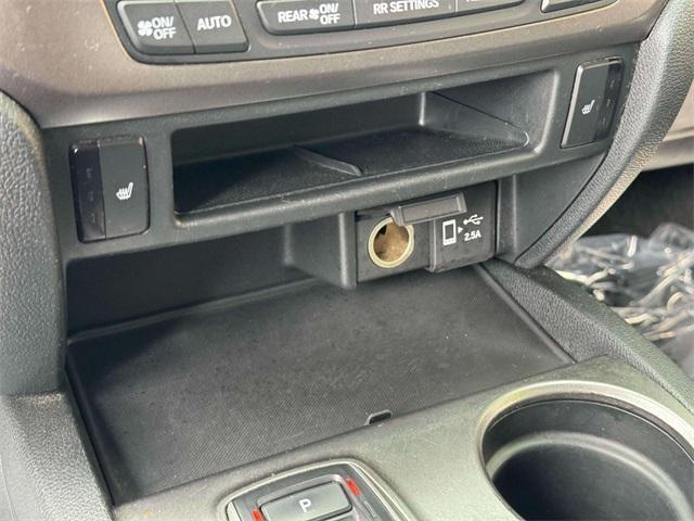 used 2022 Honda Pilot car, priced at $29,727