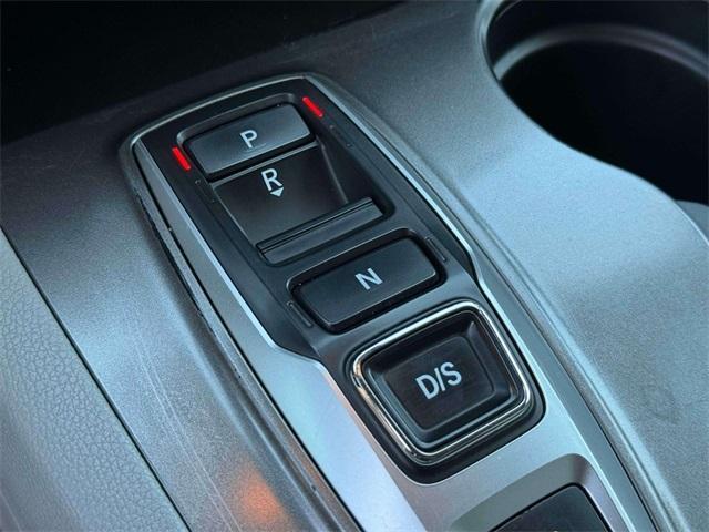 used 2022 Honda Pilot car, priced at $26,990