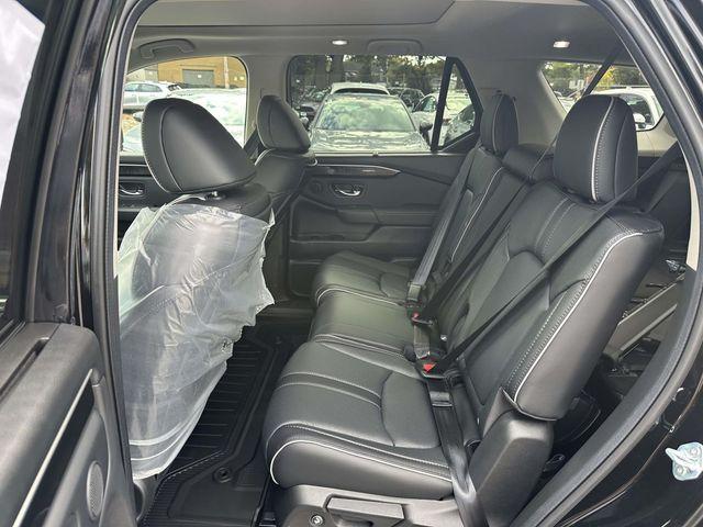 new 2025 Honda Pilot car, priced at $55,305