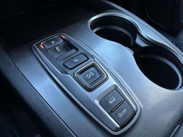 used 2022 Honda Pilot car, priced at $29,995