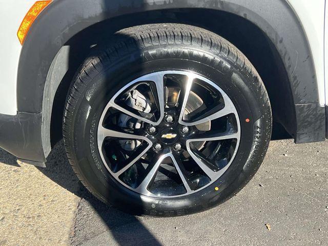 used 2024 Chevrolet TrailBlazer car, priced at $21,795