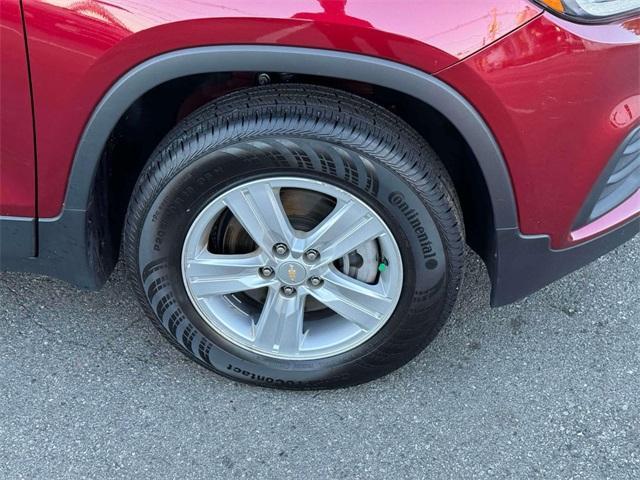 used 2022 Chevrolet Trax car, priced at $18,990