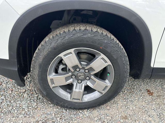 new 2025 Honda Ridgeline car, priced at $45,135