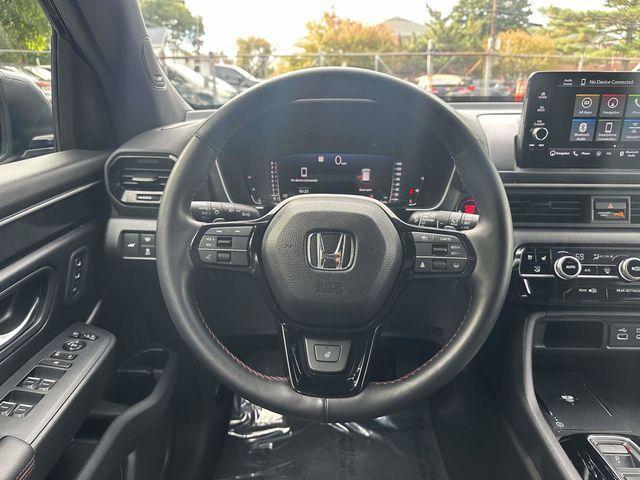 used 2025 Honda Pilot car, priced at $48,768