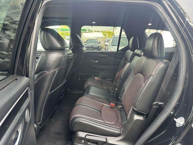 used 2025 Honda Pilot car, priced at $47,795