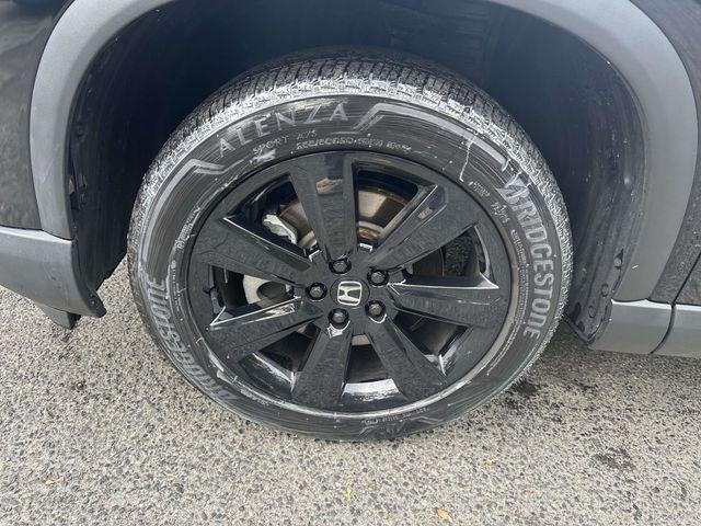 used 2025 Honda Pilot car, priced at $48,768