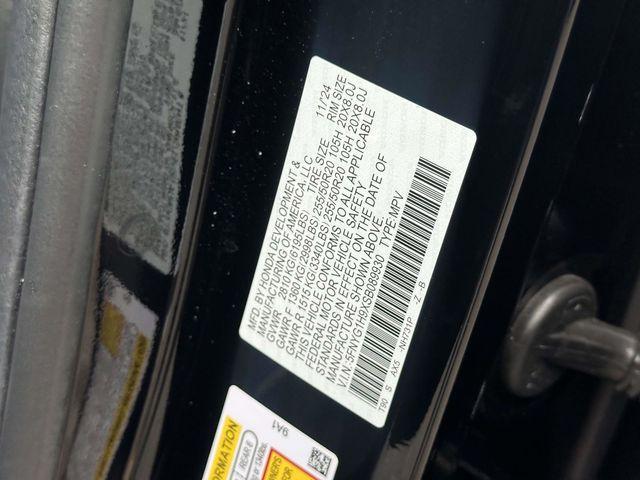 used 2025 Honda Pilot car, priced at $48,768