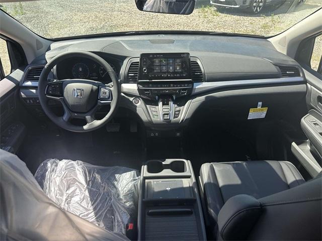 new 2026 Honda Odyssey car, priced at $45,685