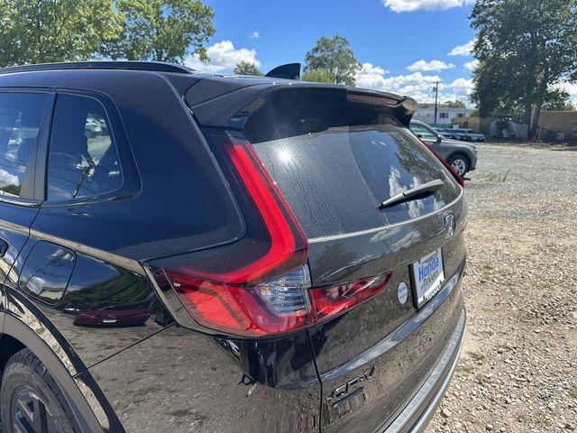 new 2026 Honda CR-V Hybrid car, priced at $40,250