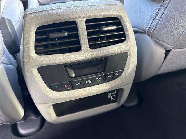 used 2021 Honda Pilot car, priced at $23,379