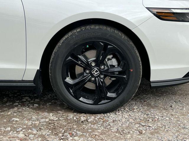 new 2025 Honda Accord car, priced at $32,165