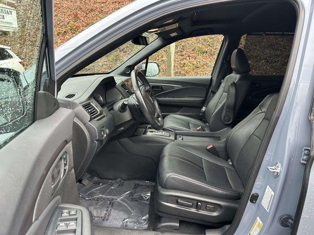 used 2022 Honda Pilot car, priced at $31,990