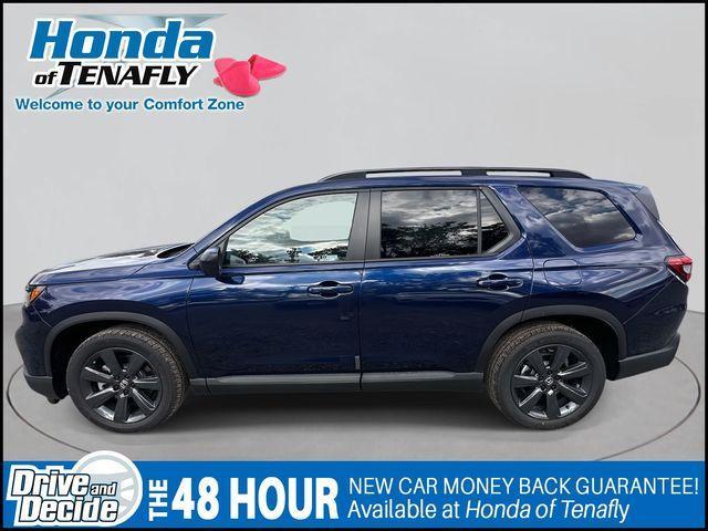 new 2025 Honda Pilot car, priced at $43,795