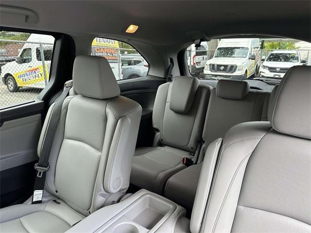 used 2023 Honda Odyssey car, priced at $34,990