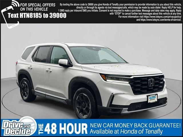 new 2025 Honda Pilot car, priced at $50,200