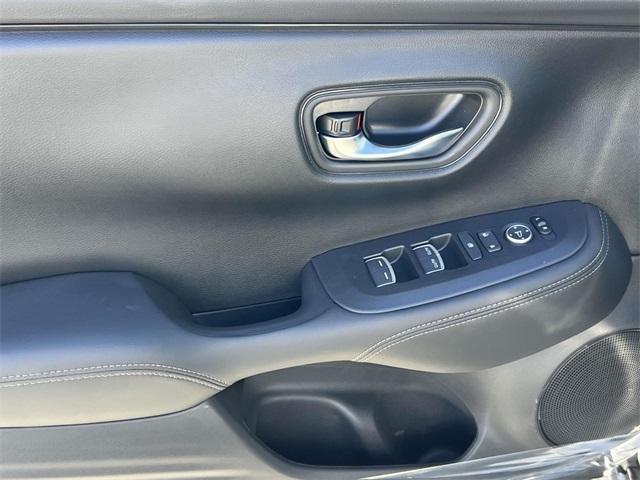 new 2025 Honda HR-V car, priced at $32,850