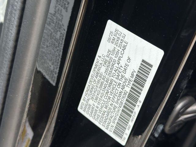 new 2025 Honda Pilot car, priced at $51,095