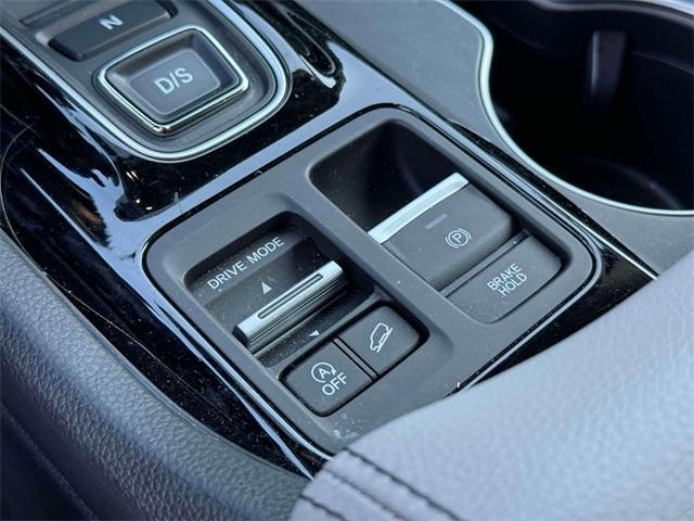 used 2025 Honda Pilot car, priced at $47,449