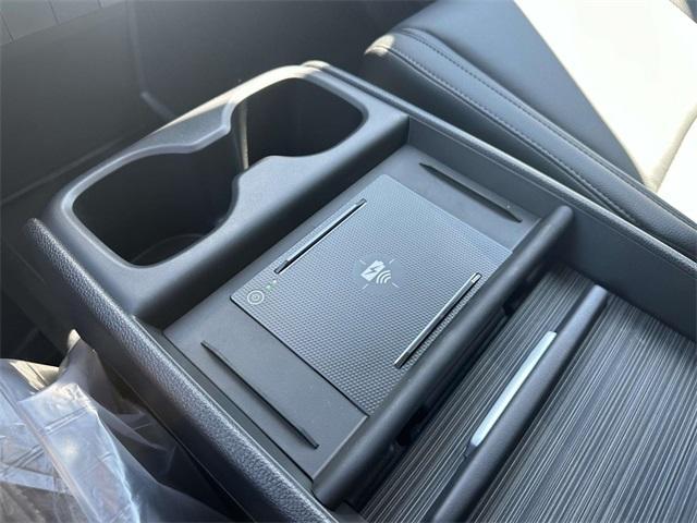 new 2026 Honda Odyssey car, priced at $44,290