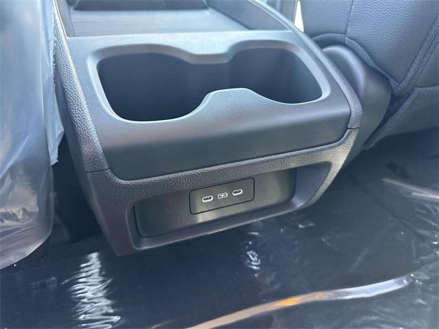 new 2026 Honda Odyssey car, priced at $44,290