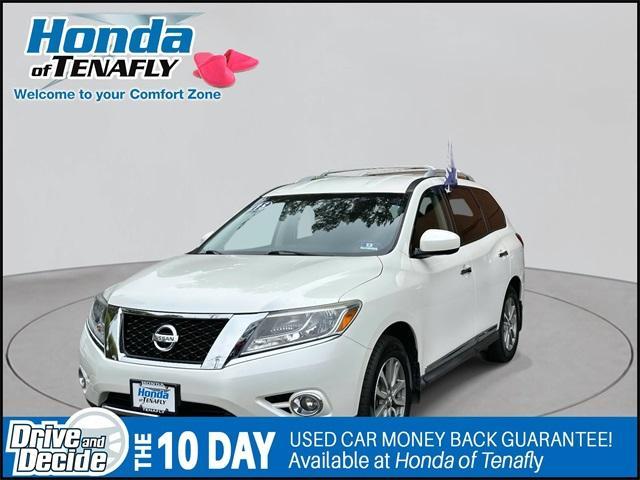 used 2015 Nissan Pathfinder car, priced at $11,750