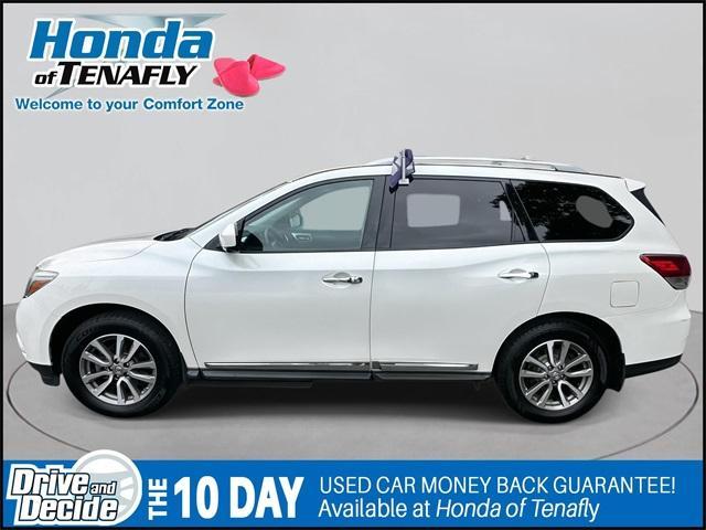 used 2015 Nissan Pathfinder car, priced at $11,750