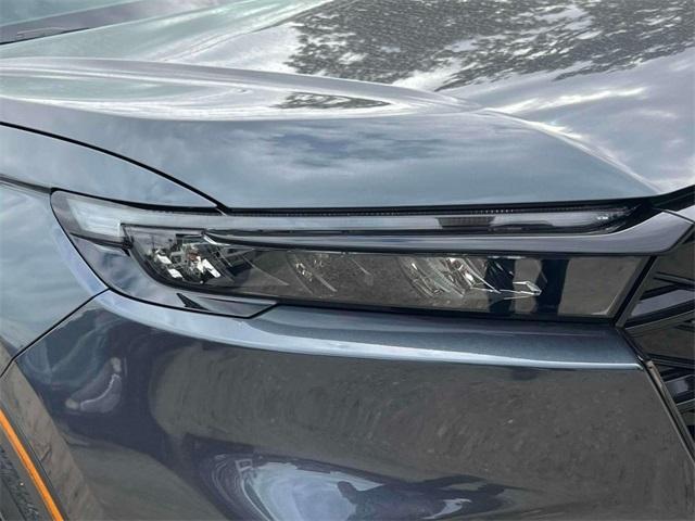 new 2025 Honda CR-V Hybrid car, priced at $42,495