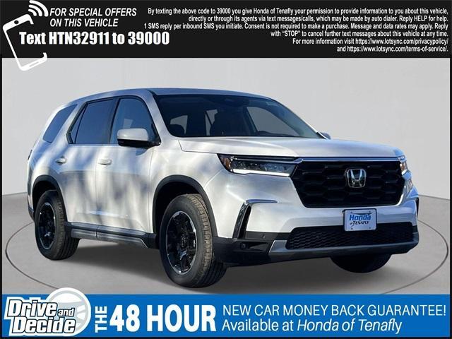 new 2025 Honda Pilot car, priced at $49,650