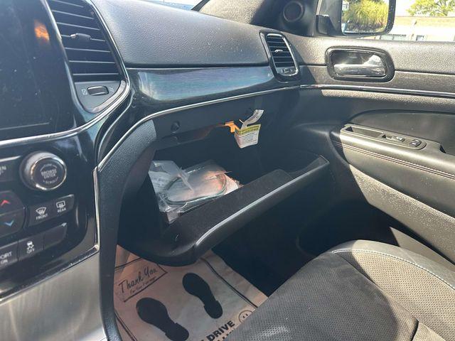 used 2021 Jeep Grand Cherokee car, priced at $24,990