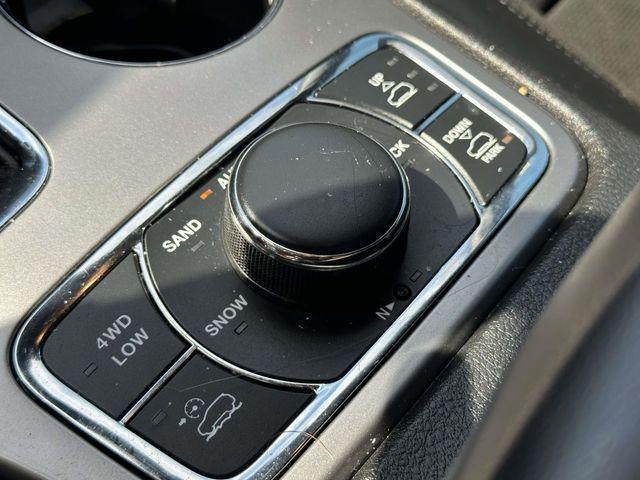 used 2021 Jeep Grand Cherokee car, priced at $24,990