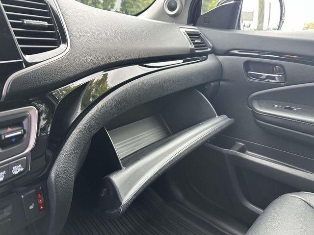 used 2020 Honda Pilot car, priced at $26,990