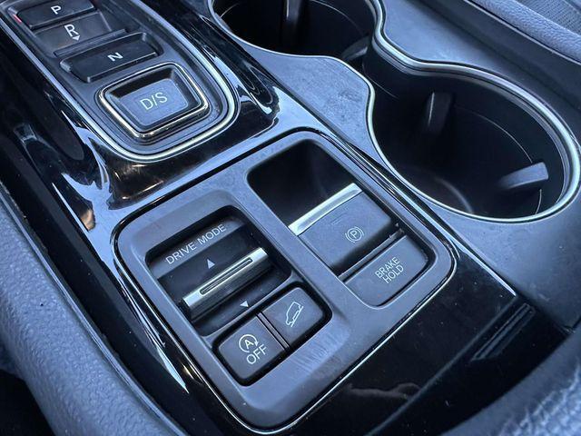 used 2023 Honda Pilot car, priced at $42,695