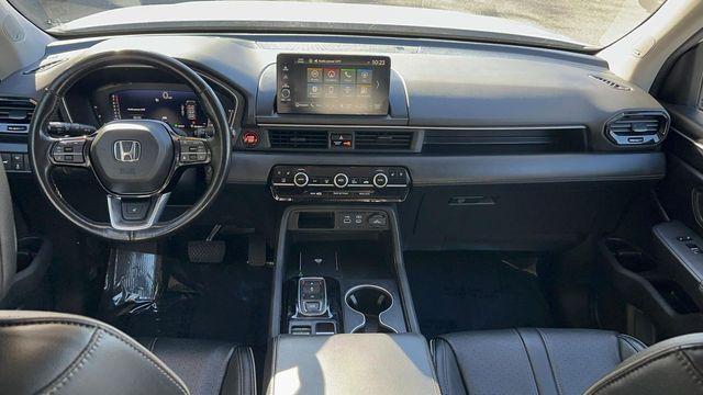 used 2023 Honda Pilot car, priced at $42,695