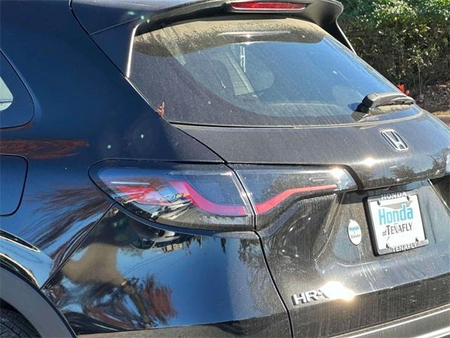 new 2025 Honda HR-V car, priced at $28,295