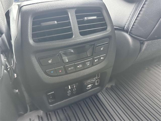 used 2022 Honda Pilot car, priced at $36,995