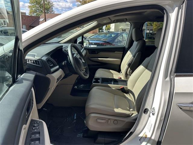used 2024 Honda Odyssey car, priced at $39,634