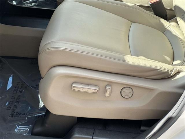 used 2024 Honda Odyssey car, priced at $39,634