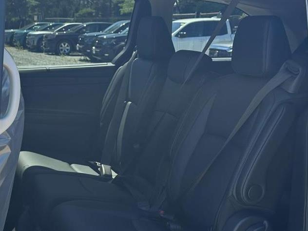 new 2026 Honda Odyssey car, priced at $44,290