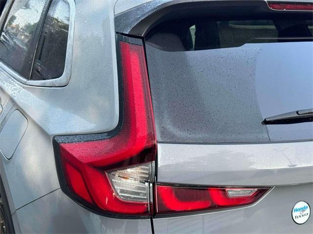 used 2025 Honda CR-V Hybrid car, priced at $38,595
